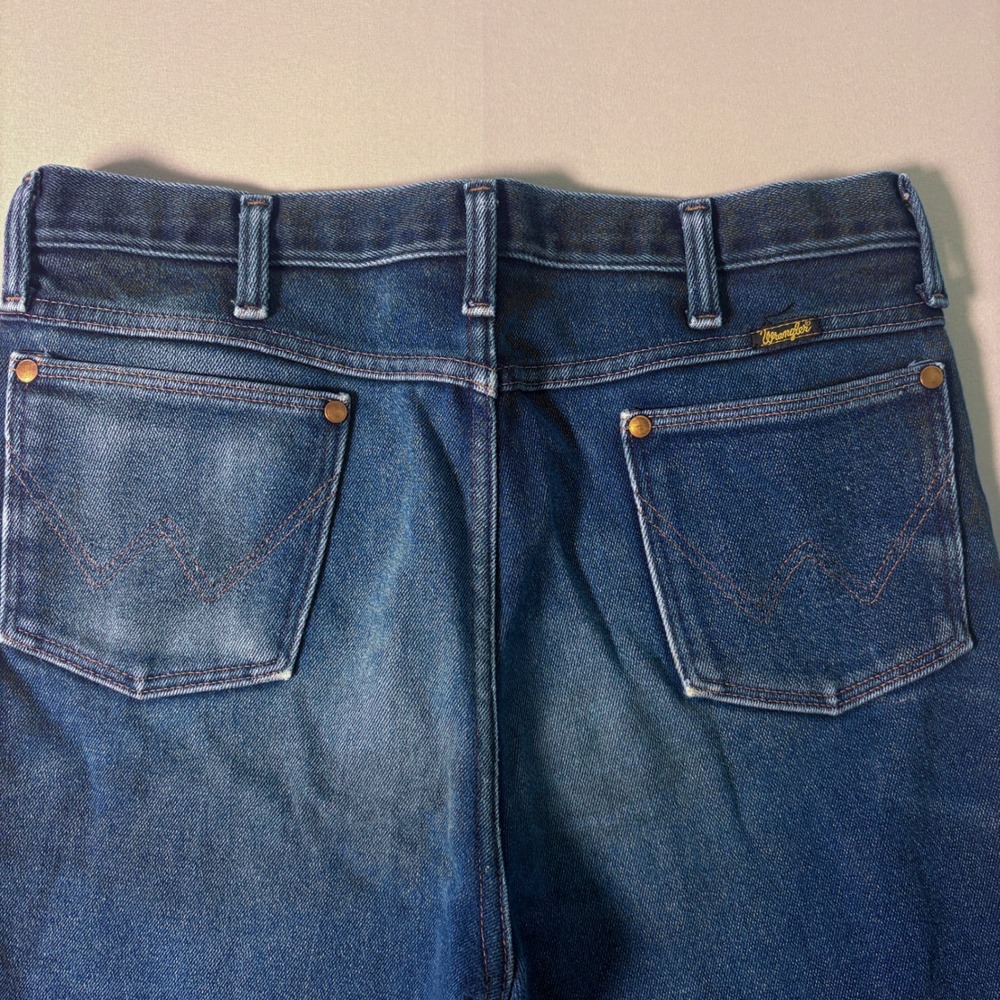 Vintage Wrangler 933STR Blue Jeans Mens 32x29 Straight Made in USA Cowboy Cut - Picture 6 of 6